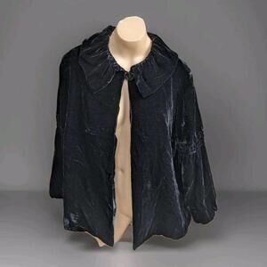 Cabi Women's Black Jacket